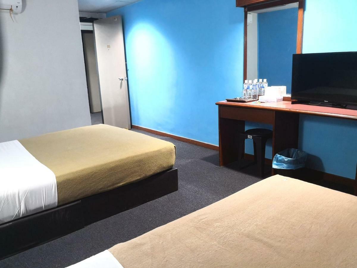 Hotel Seri Kota Satu 코타팅기 외부 사진